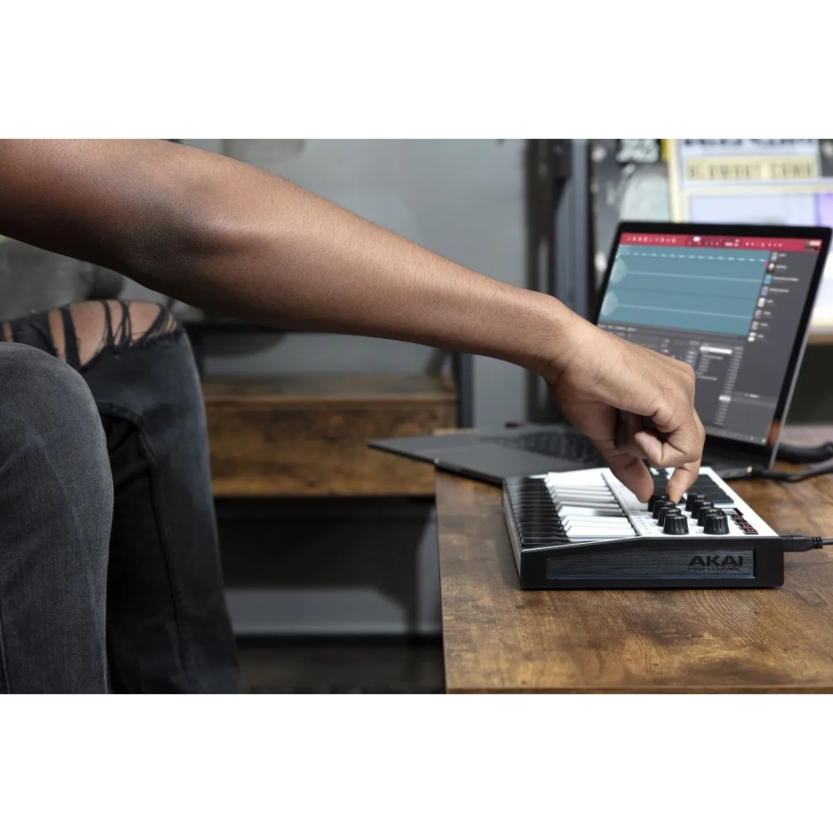   MPK mini MK3 White