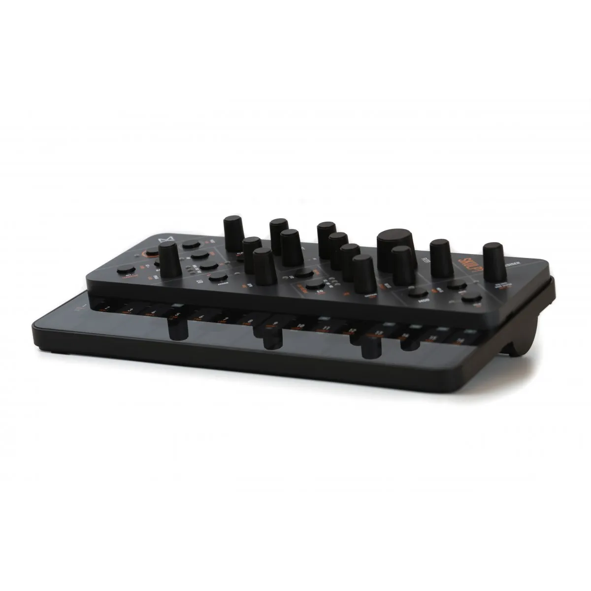   SKULPT synthesiser (rozbalený)
